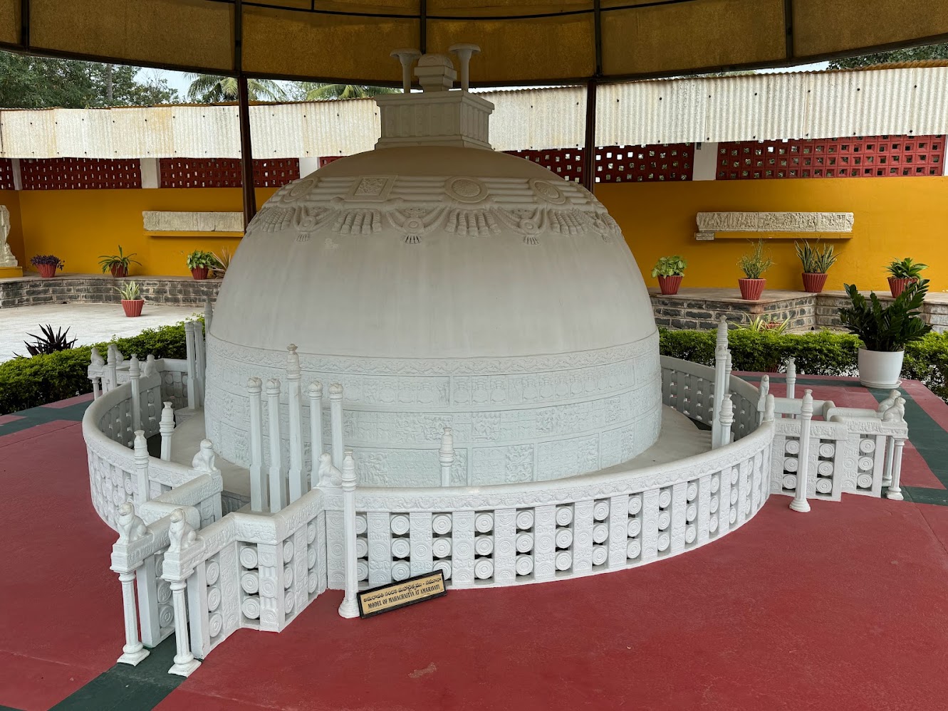 And at the real Amaravati here's the famous stupa, modelled in the back yard of the site museum.   No pictures inside the museum: streng ver
