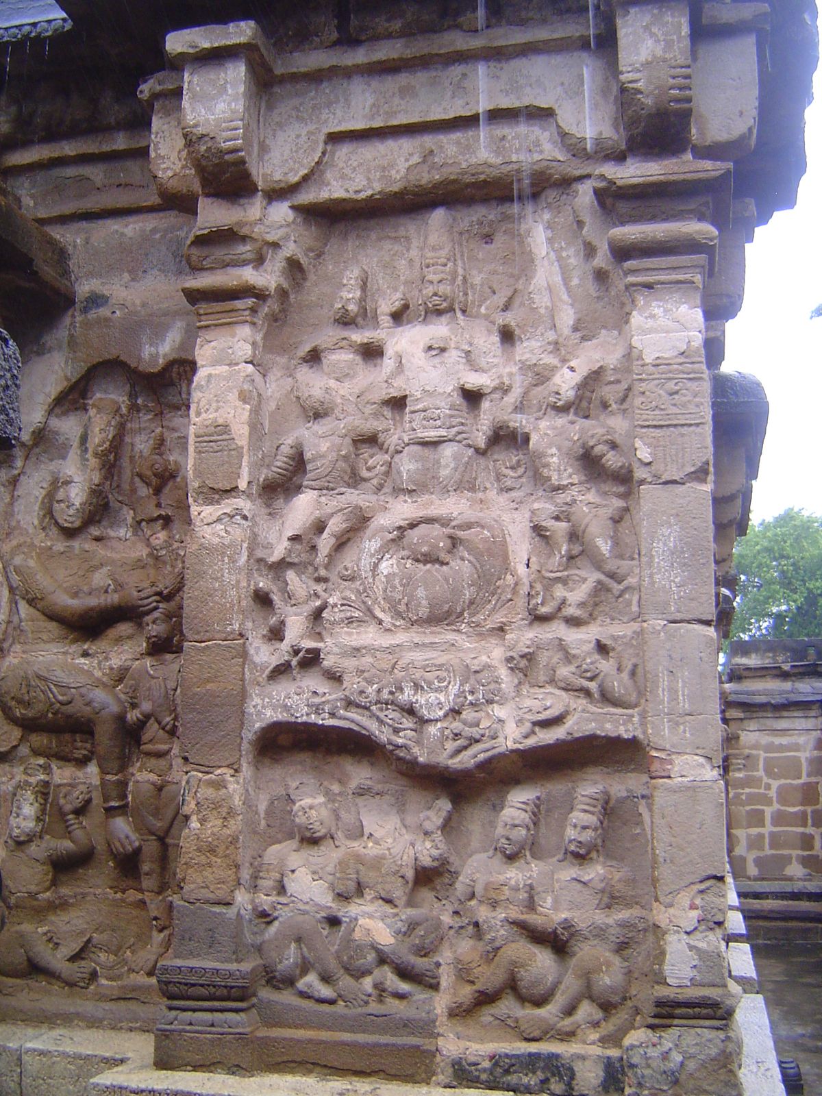 We're at the southeast corner. The panel shows Pushkara, the outermost continent, beyond which is Lokaloka, the place beyond space. Here Bha