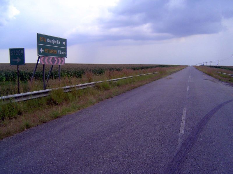 Continuing south, with world-scale fields of corn.