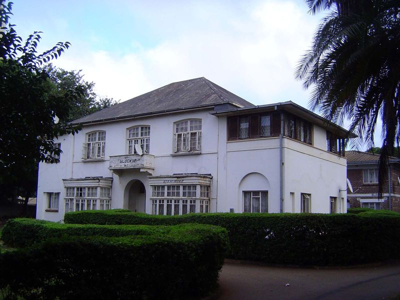 A few much larger houses appeared. This two-story one, built by E. A. Maund, was leased on completion to the BSA Company and used by officia