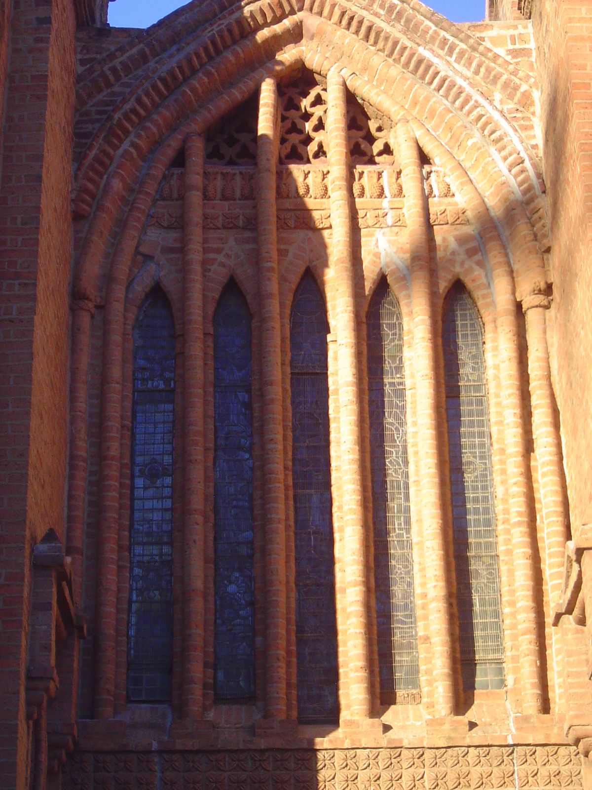 Notice the pineapples, curious for a stern Presbyterian.
