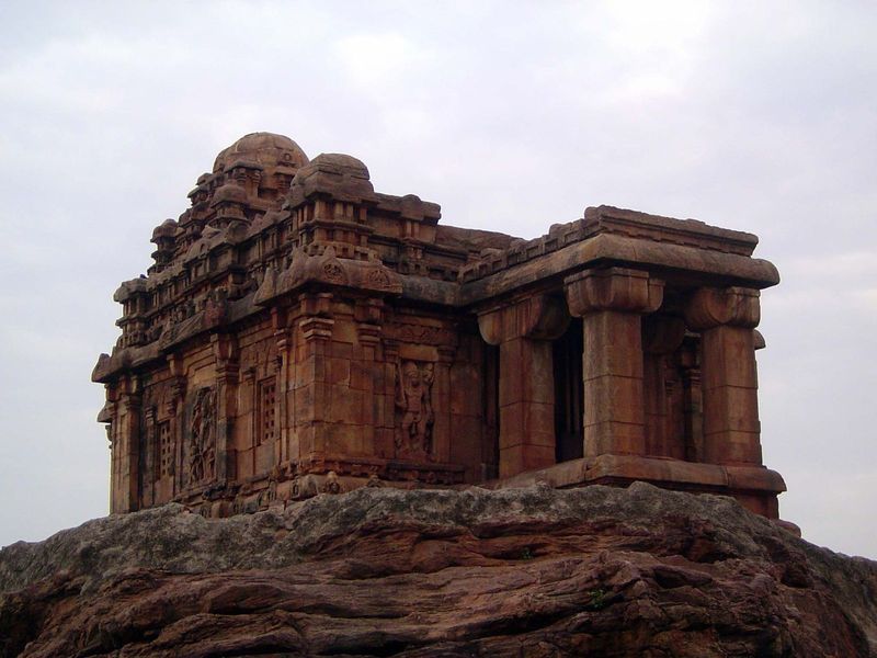 This is a 7th Century building, with the characteristic roof of a Chalukya temple, tiered with a massive crown instead of the parabola famil