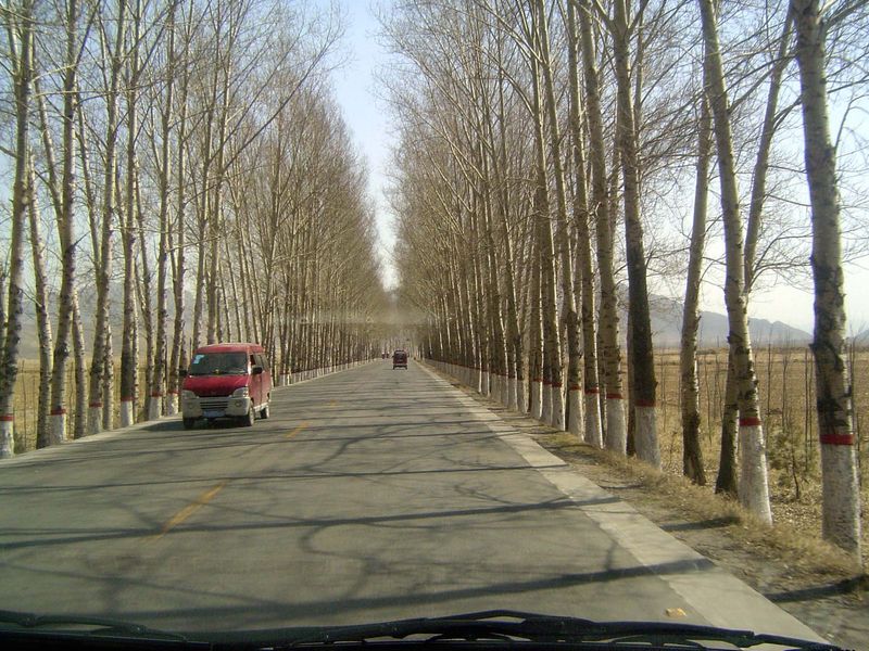 Highway approaching Wutai Town.