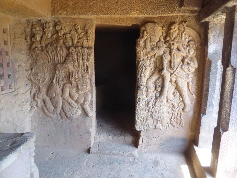 Here they are up closer. The conventional interpretation is that the one on the left is Surya, while the one on the right is Indra. Along co