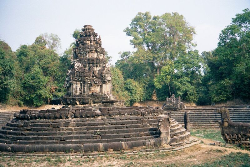 Here, the emsemble of serpents and horse, with the central shrine at the island's center.