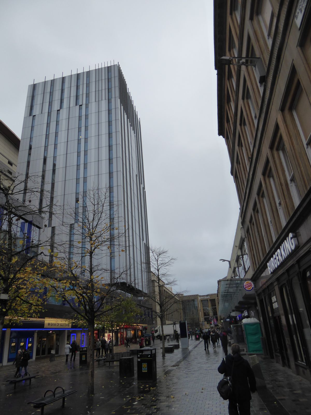 We've come along a few blocks, just in case you prefer BK to McD. The high rise is a Premier Inn, a budget chain which arrived here in 2012 