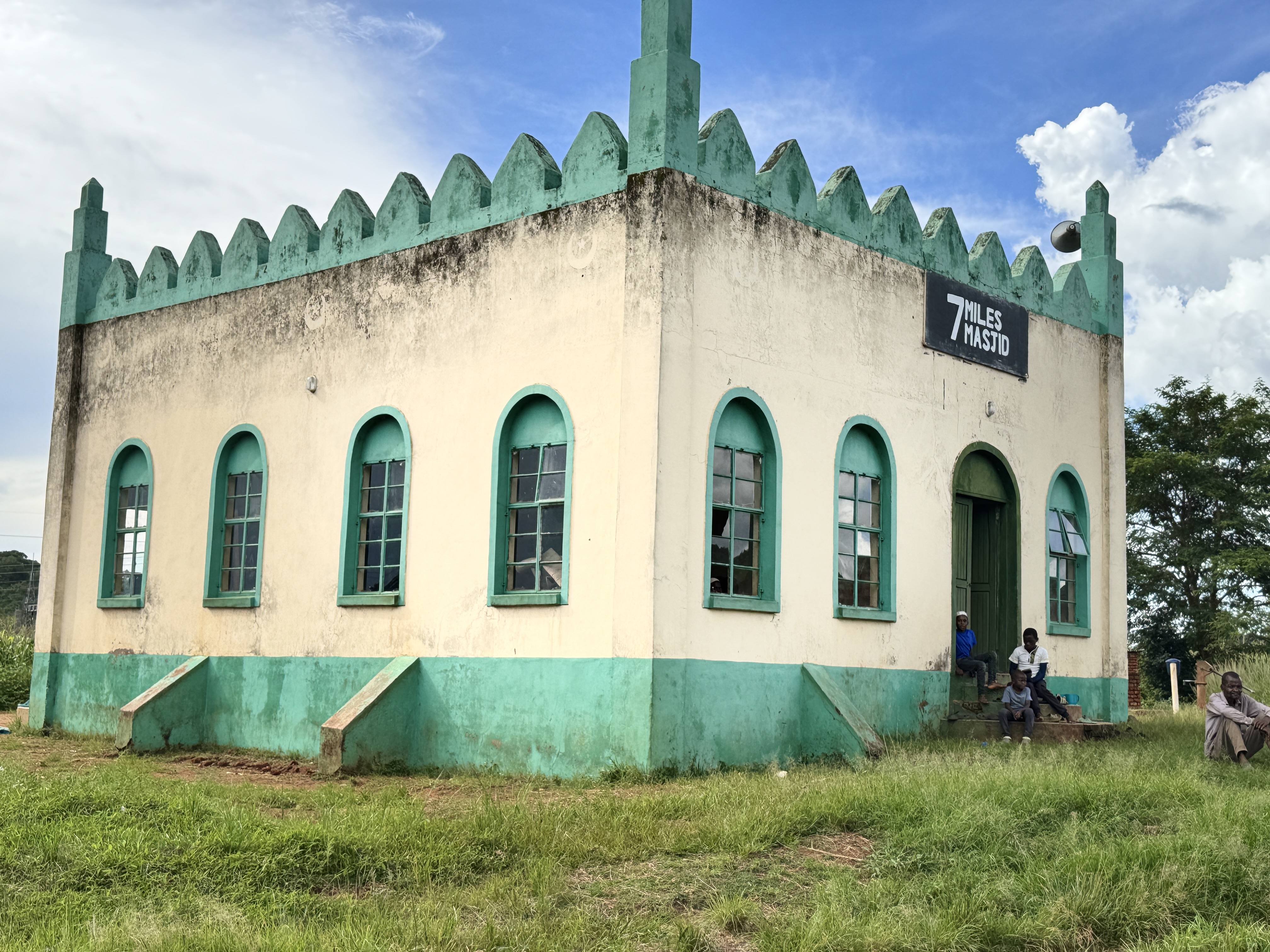 But don't overlook the many mosques, like this one on the highway to Zomba.