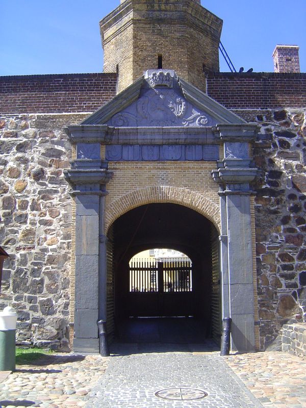 From 1674 to 1795 this was the local headquarters of the VOC, the Dutch East India Company. You don't want the full Dutch name unless you sp