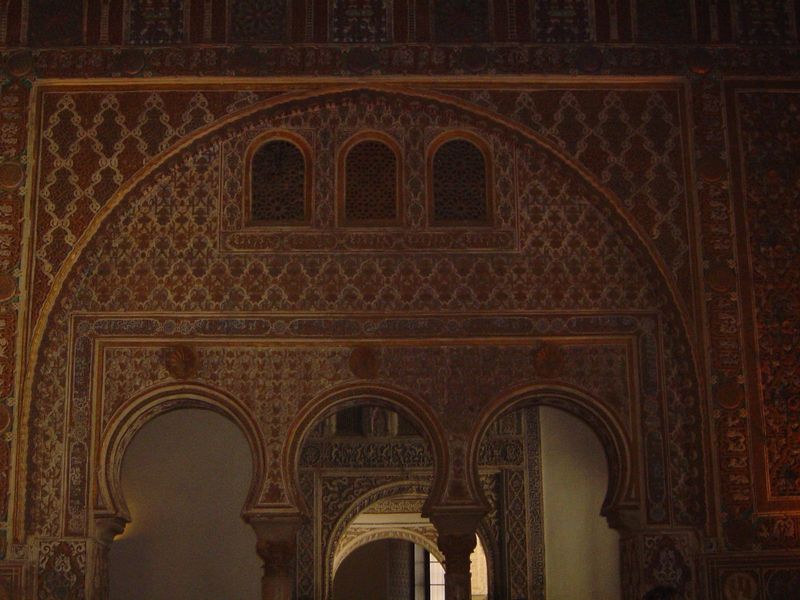 The name Chamber of the Moorish Kings refers to its style, not its occupants.