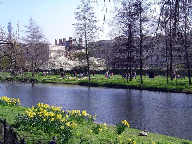 The largest of these parks was Regent's.