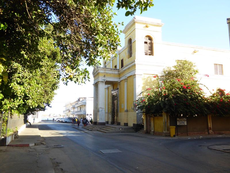 And here's the main church, L'Église Saint-Louis-en-l'Ile, begun in 1827 and the oldest church in West Africa. It would have been built earl