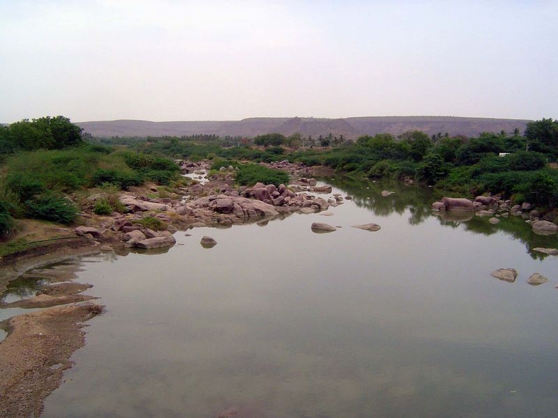 Occasionally, there's a river, although they're so dammed up that most of the year the unponded sections have little water and less current.