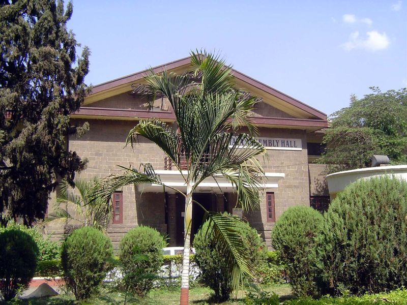 Another college, that of Nowrosjee Wadia.