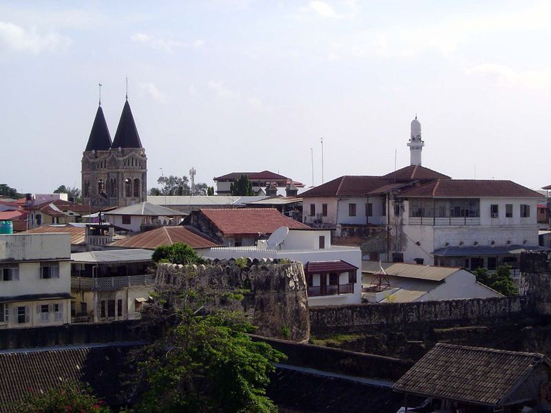 The view inland from the Beit al-Ajaib is interesting on two counts. First because it shows the Catholic church and the minaret of the Bagh 