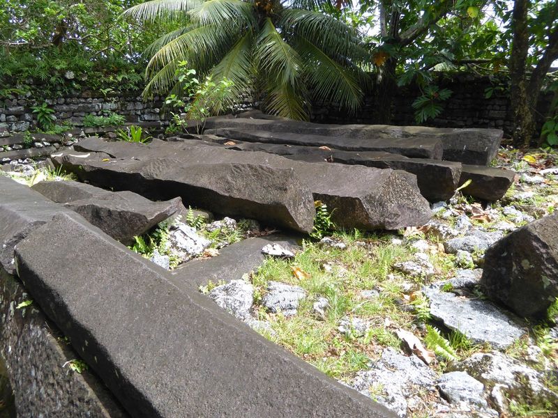 As building material the columns are as handy as can be, provided you can pick them up. The rock weighs about 190 pounds per cubic foot, how