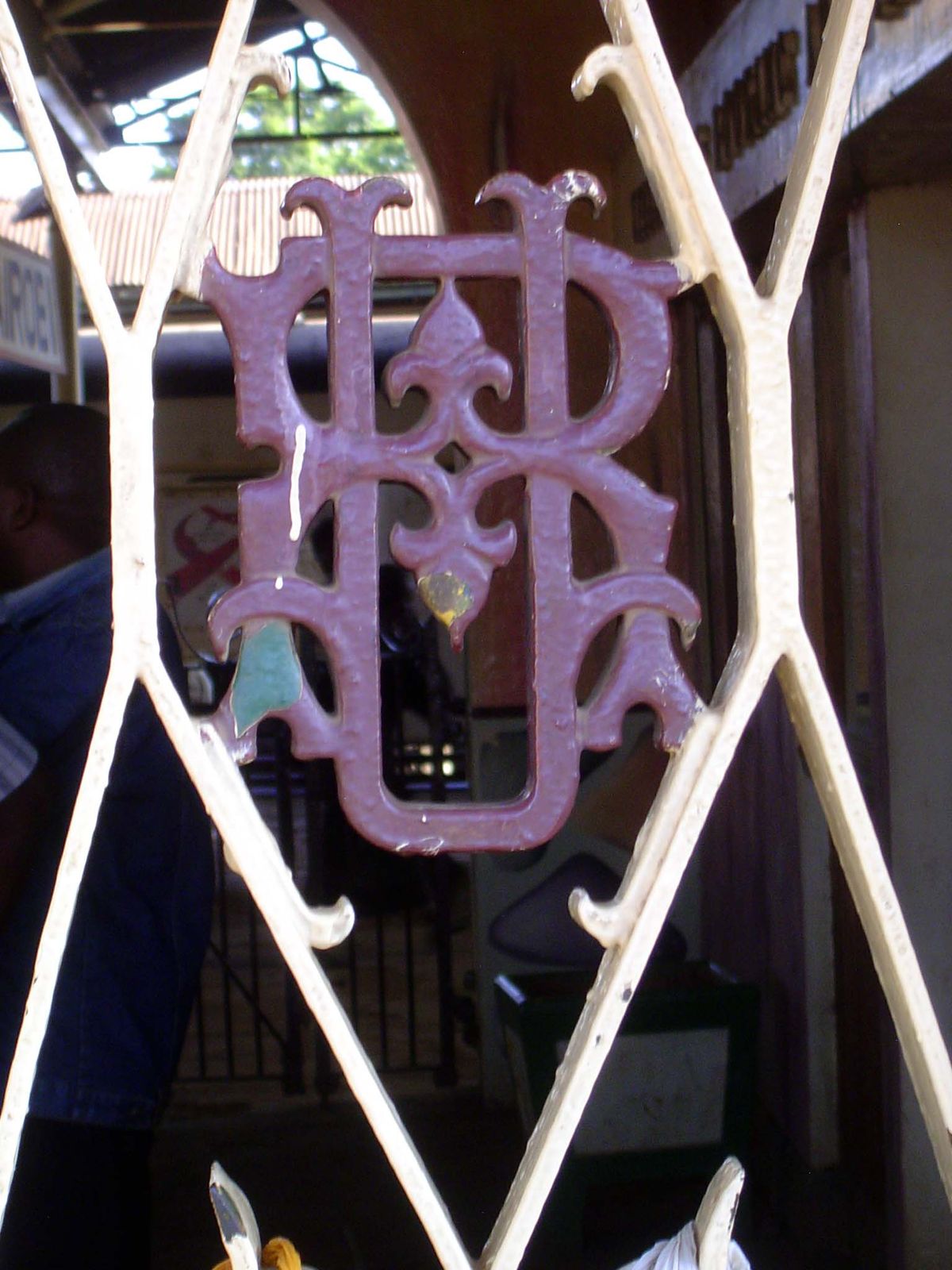 Understand the logo? It's a reminder of the railway's original name.