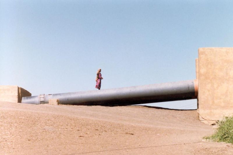 The success of the Gezira Scheme led the British to build many pump schemes to divert yet more Nile water onto these plains. The pump scheme