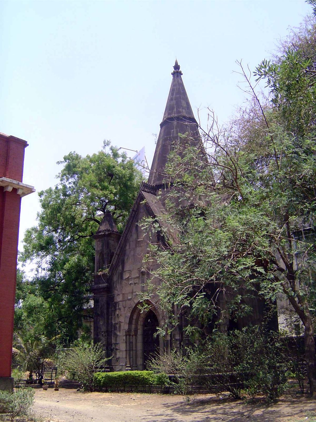 Sassoon's tomb on the synagogue grounds was also designed by Wilkins.