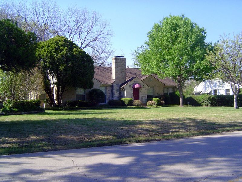 Also at 1 o'clock but closer in—just east of White Rock Lake—the Casa Linda development was another major project, about as big as Wynnewood