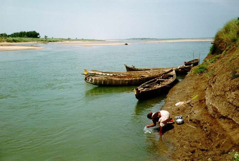 For a time after the arrival of the British, it seemed as though rivers might prove a serious rival to land transport.