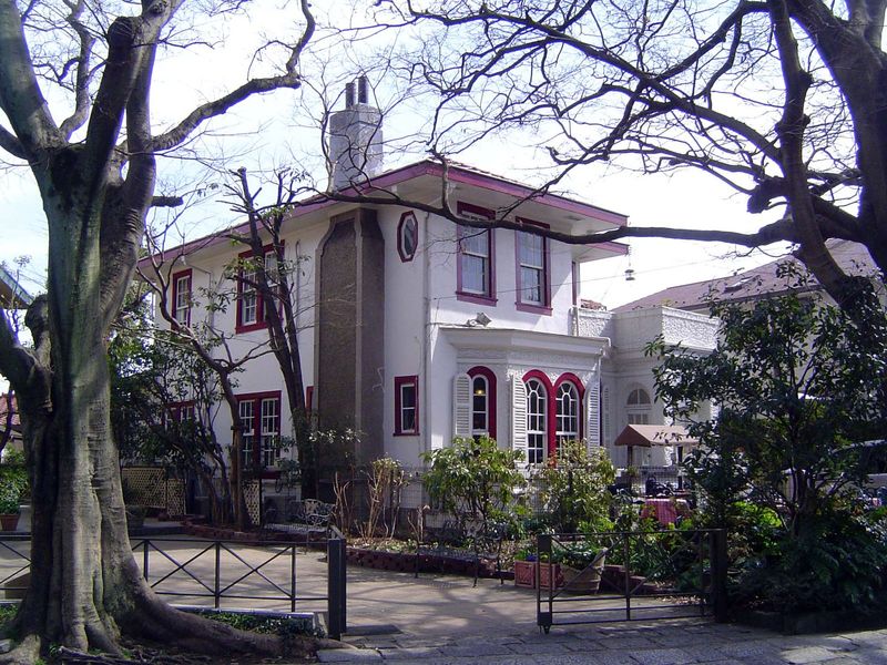 Next door, a home now a bakery and coffee shop also from 1927.
