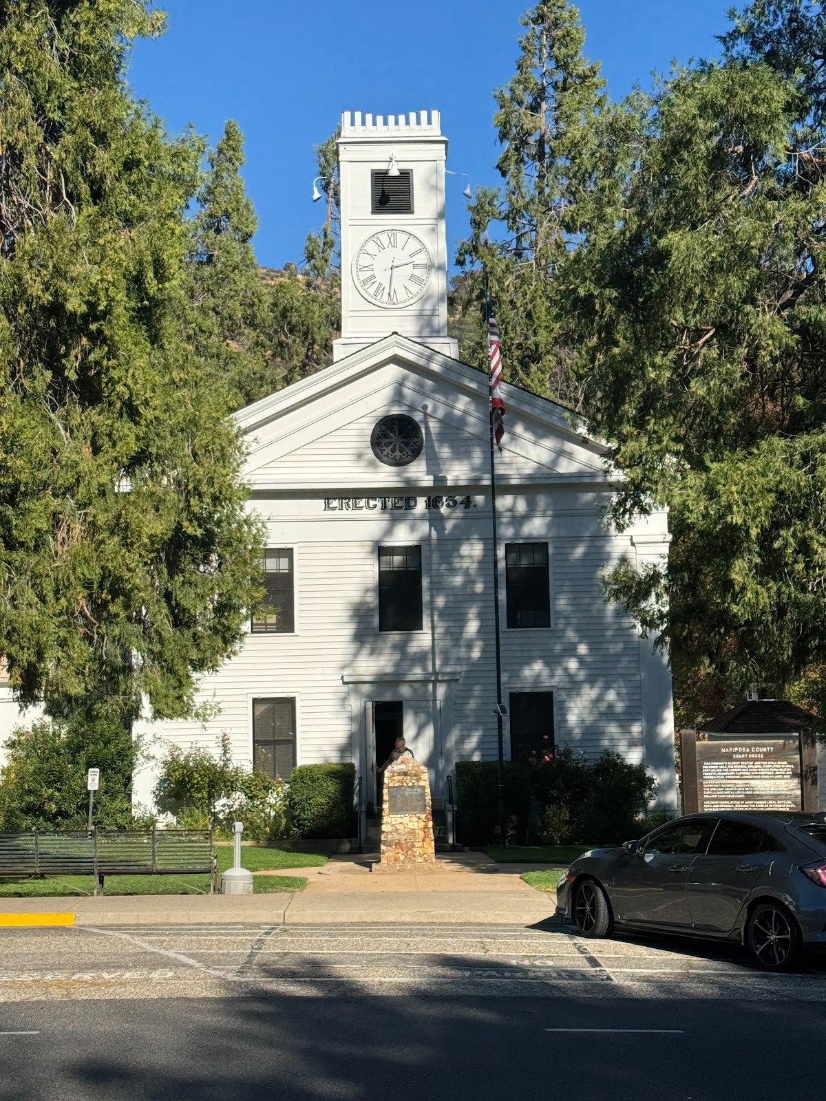 The town's most celebrated building is the county courthouse, built in 1854 and still in use.