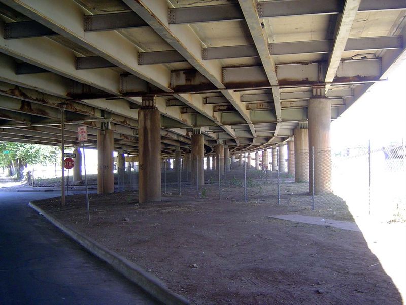 And here's the road as it was in its last days, circa 2011.