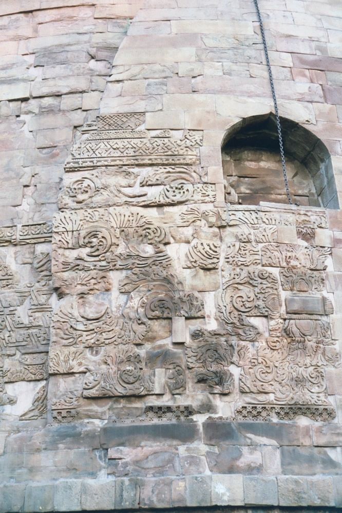 The stone drum has a residue of Gupta ornament.