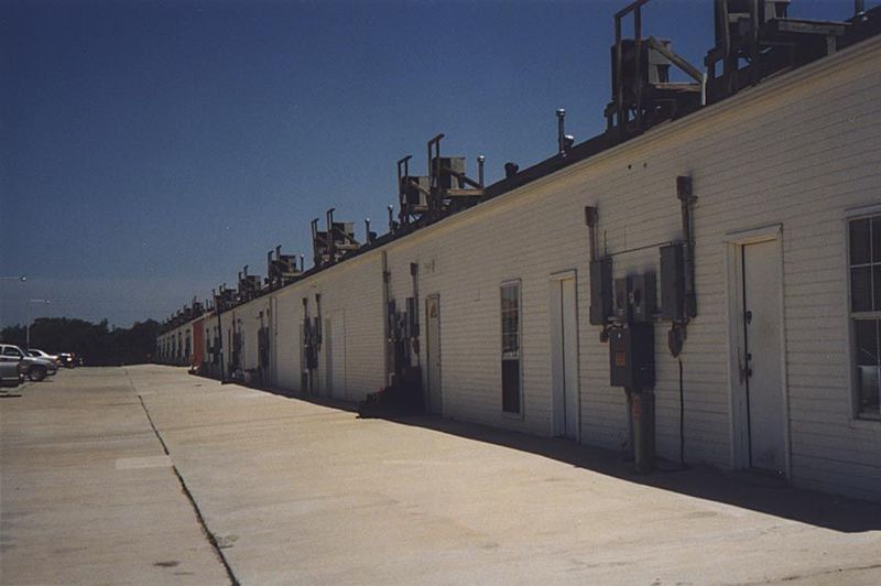 Back side of the same building. George didn't sleep here.