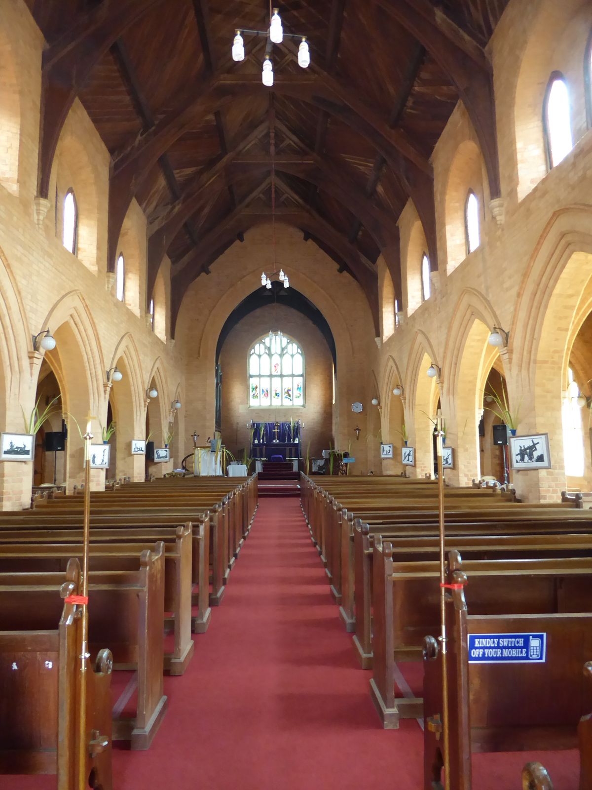 Nave.