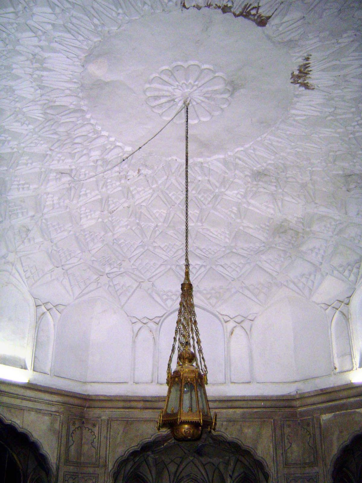 The roof of the tomb chamber.