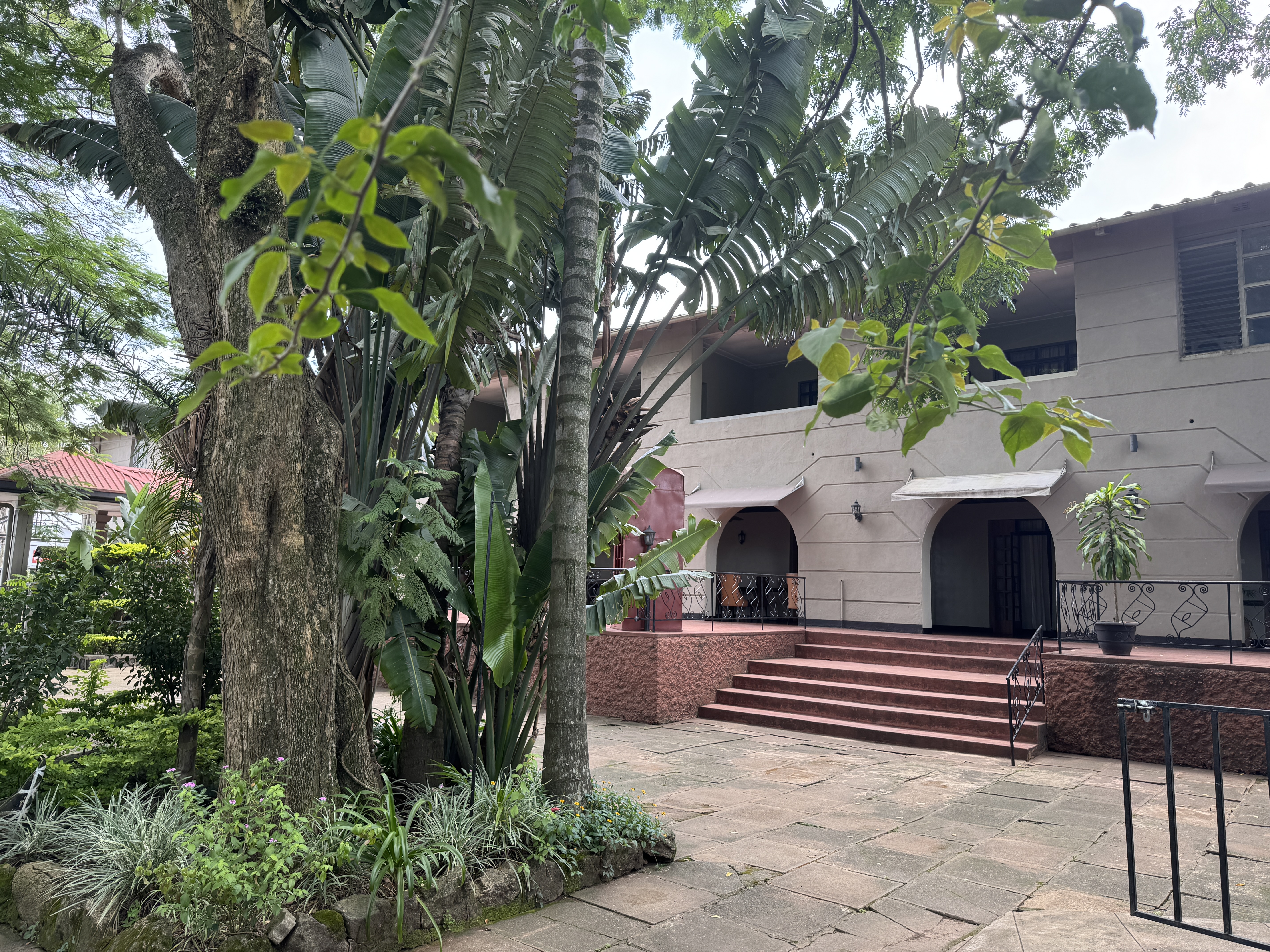 Limbe also has the old Shire Highlands Hotel, still in business.
