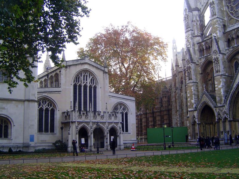 Modest alongside its neighbor, St. Margaret Westminster was built between 1482 and 1523, though only faced with stone in the 18th and 19th c
