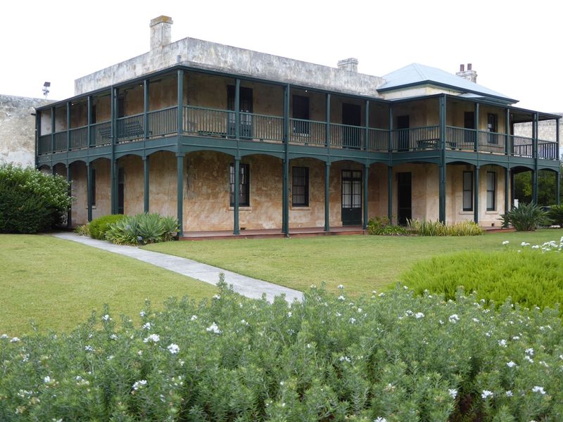 Now we're talking: we've come to the best or worst display of convict labor anywhere. Of course this is just the edge of it: it's the on-sit