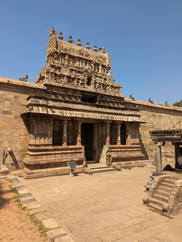 The main entry is modest compared to that at Thanjuvur's Big Temple., but everything here, not just the entry, is on a reduced scale.  The g