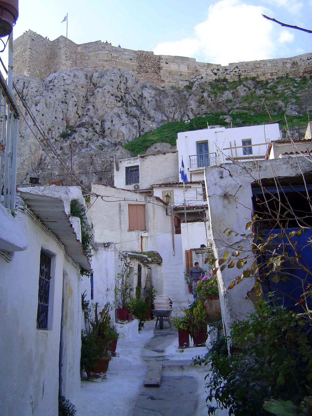 Hands down, the most interesting neighborhood in the whole city is the Anafiotika quarter, which was built by masons from the island of Anar