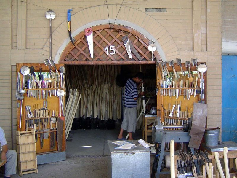 Tools and handles.