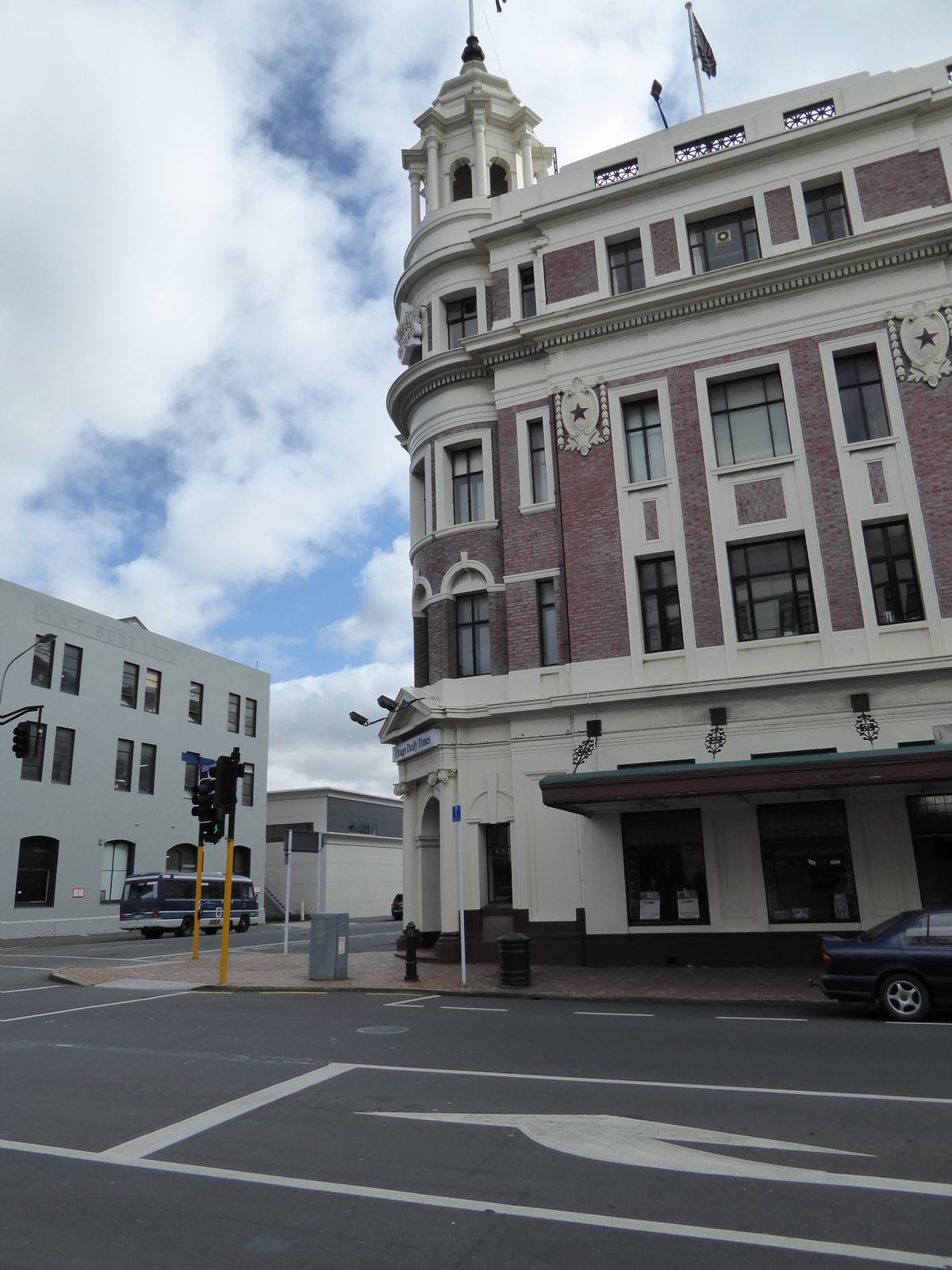 Speaking of newspapers, here's the 1928 home of the Evening Star, now the Otago Daily Times. Allied Press, which publishes the paper as well