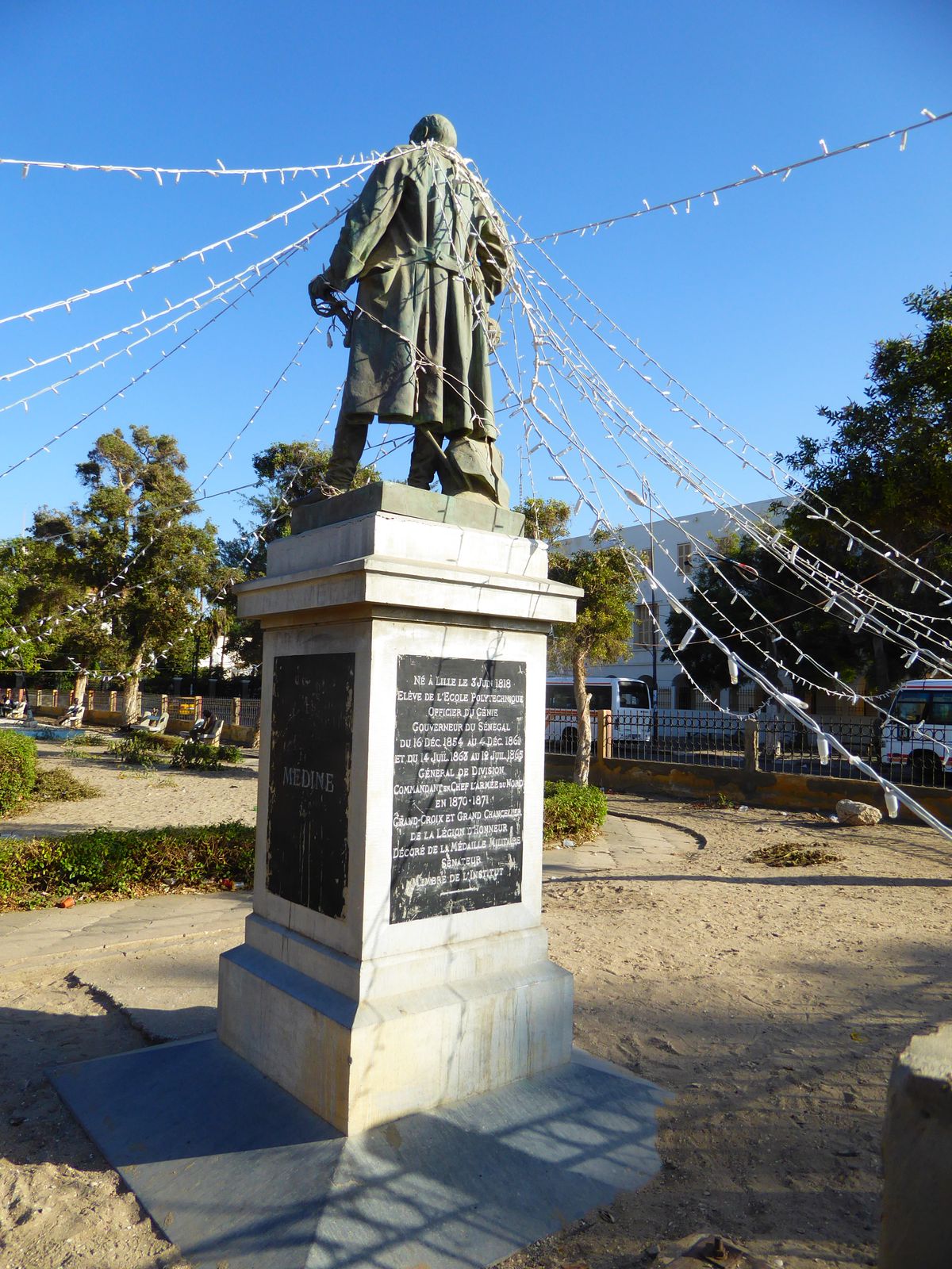 Faidherbe himself is laden with Christmas lights.