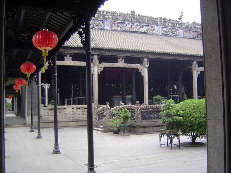 The layout is of halls and courtyards, arranged geometrically and traditionally: five halls wide, three halls deep.