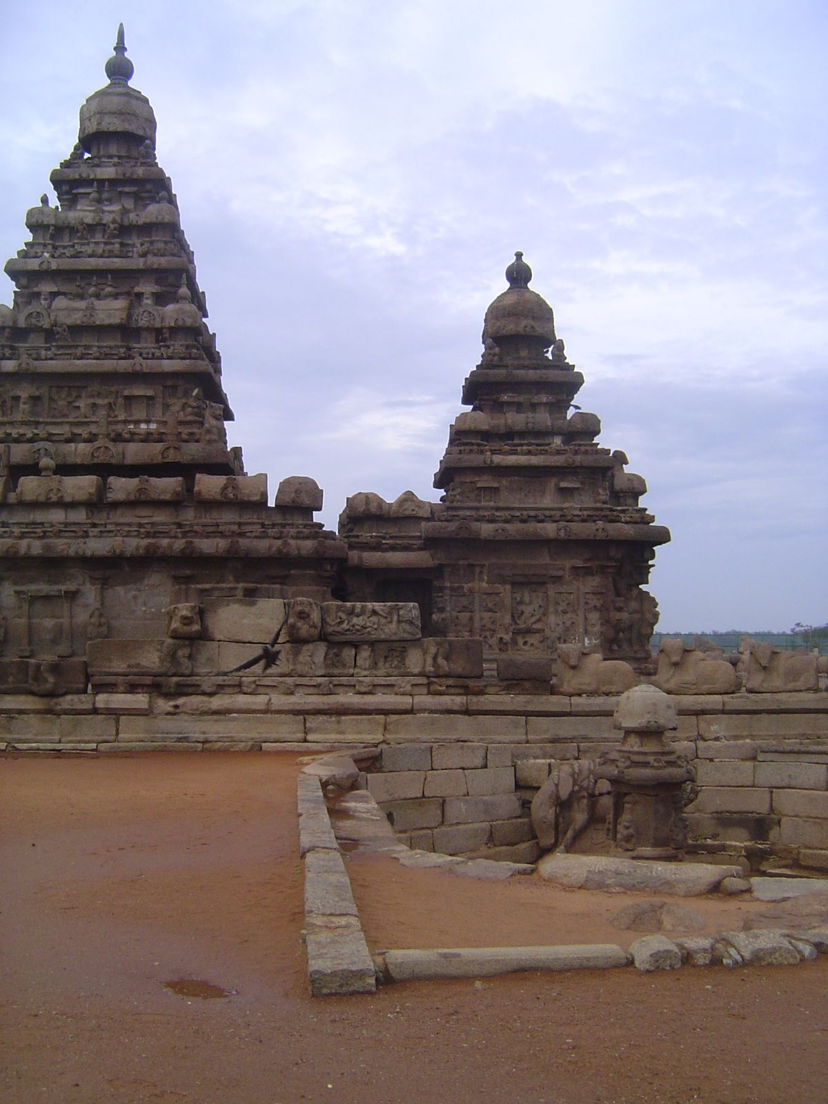 On the opposite side of the temple, a discovery was made in 1990 of the sunken, circular feature shown here. The cylindrical shrine at the c