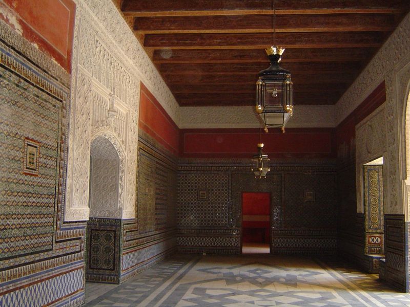 More tile and more alfizes. The proportions of the room are European, but the trim is from the Moorish vocabulary.
