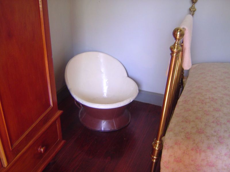 No Jacuzzi.