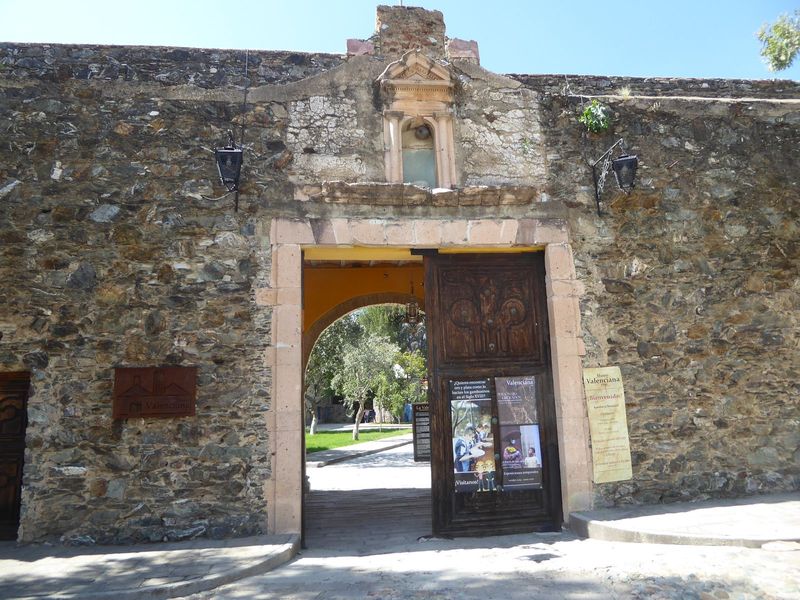 If the Valenciana is still working, it's working from other entrances: the Tiro General is now a park-like historic site.