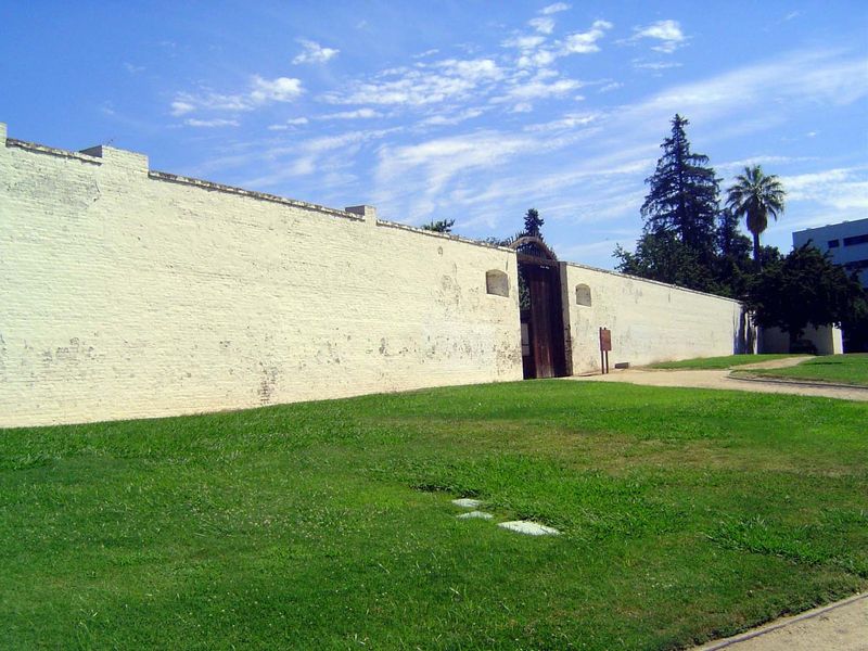 This folder samples the Central Paficic route to Truckee from here, Sacramento. We're looking at the wall of Sutter's Fort, center of Johann