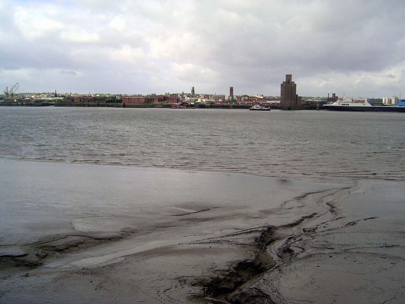 We're looking toward Birkenhead, across the Mersey—or, more precisely, the stretch of the Mersey called the Narrows. The mud hints at the ri
