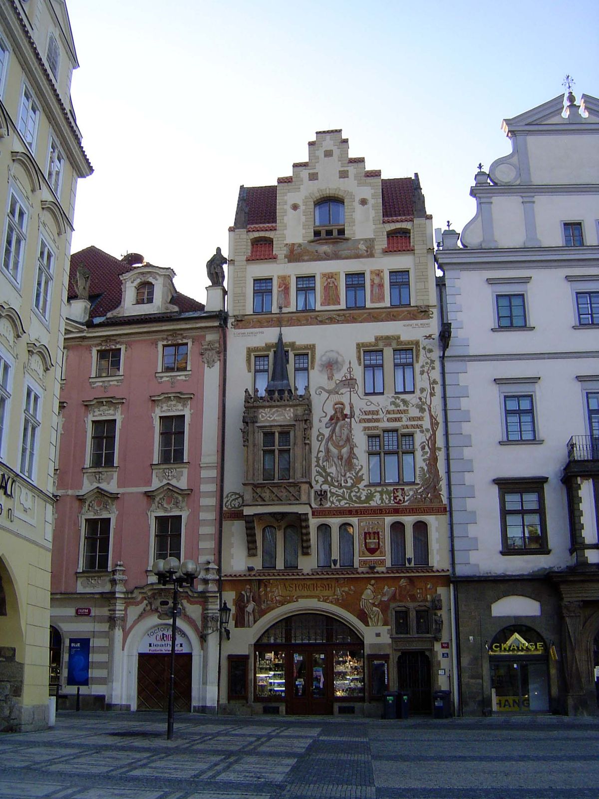 The buildings around the Velke Namesti, on the other hand, lose nothing in the light of day. This is the Maison Storch. The figurative sgraf