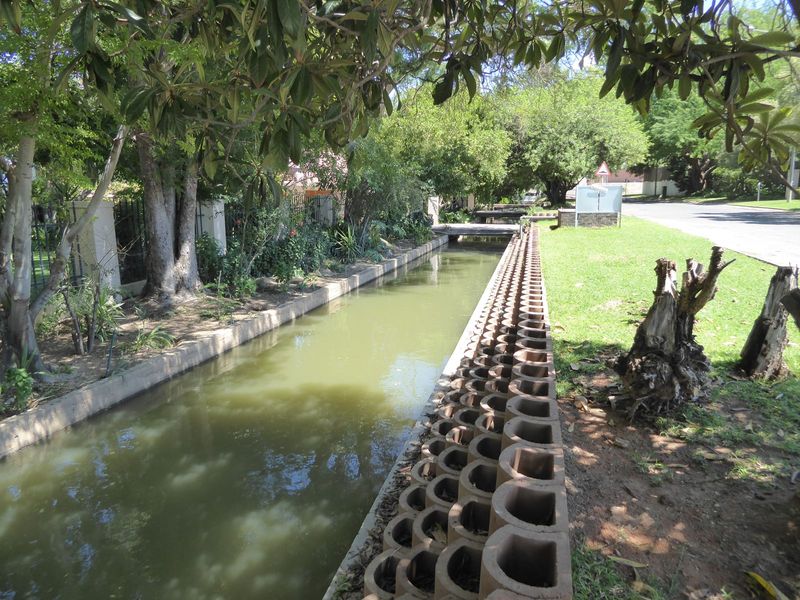 Smack in town: an irrigation canal.