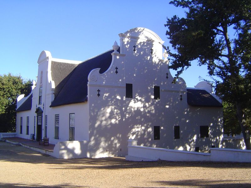 Cloete's descendants sold the farm in 1875, when phylloxera had devastated the vineyards. The buyer was the colonial government, which turne