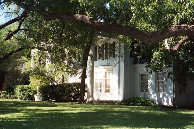 The plantation-style upper end.